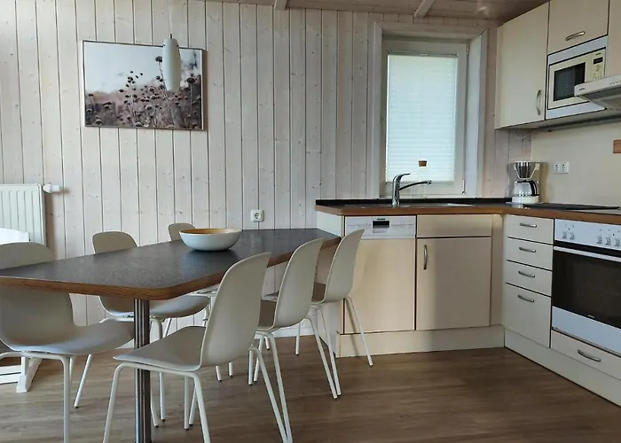 Friedrichskoog-deichblick 14 * Friedrichskoog